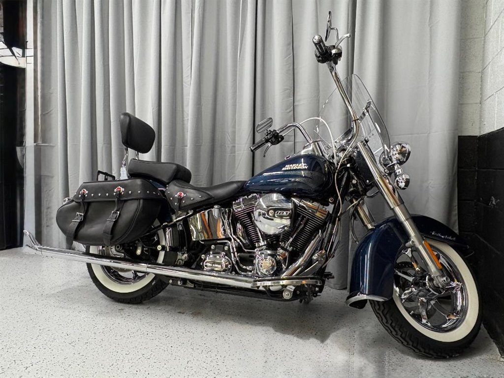 2016 Harley-davidson Heritage Softail Classic - $9,995