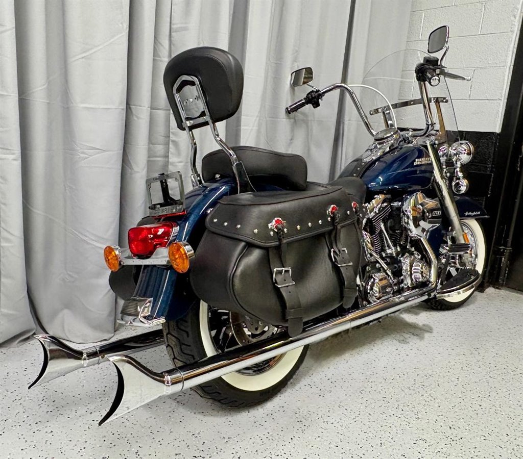 2016 Harley-davidson Heritage Softail Classic - $9,995