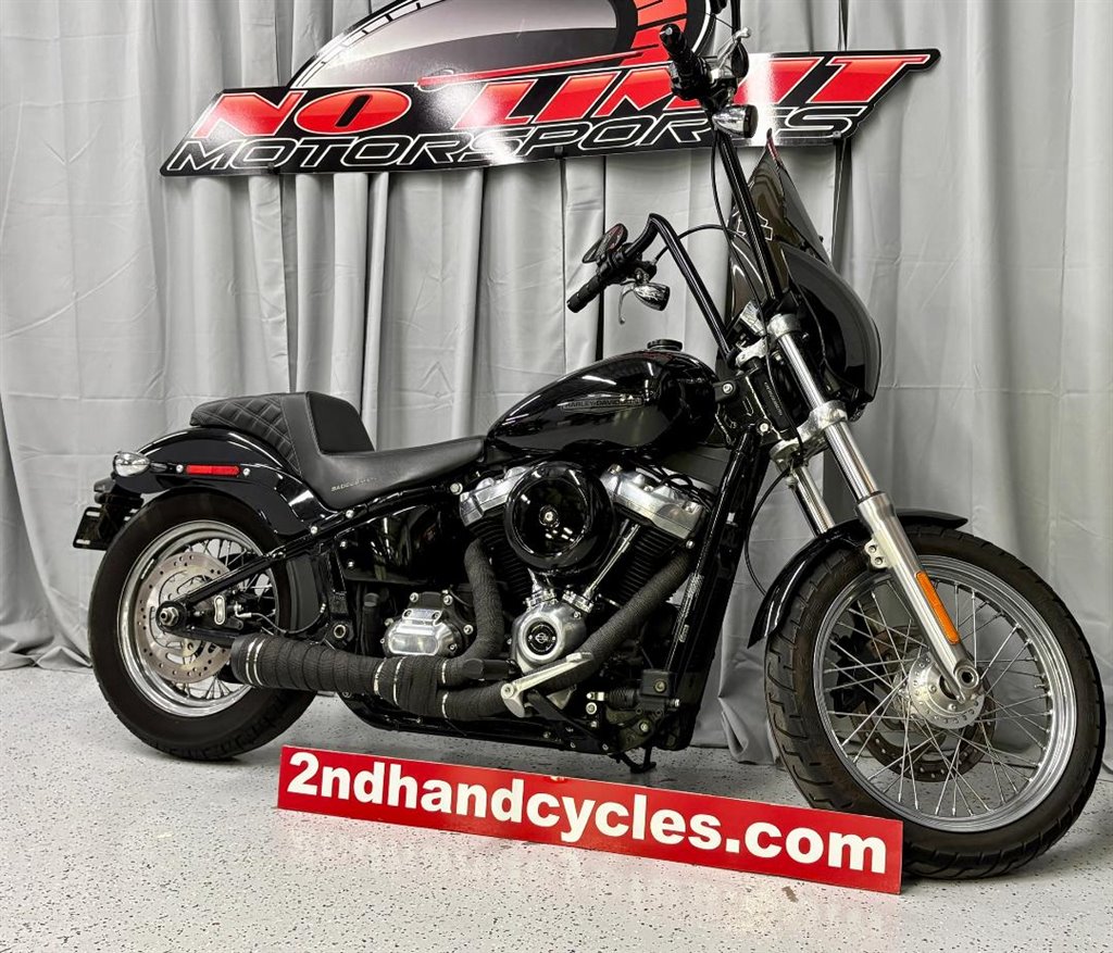 2020 Harley-Davidson FLHXS Street Glide Special - $8,195