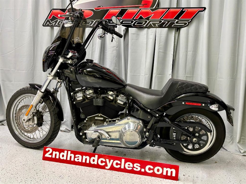 2020 Harley-Davidson FLHXS Street Glide Special - $8,195