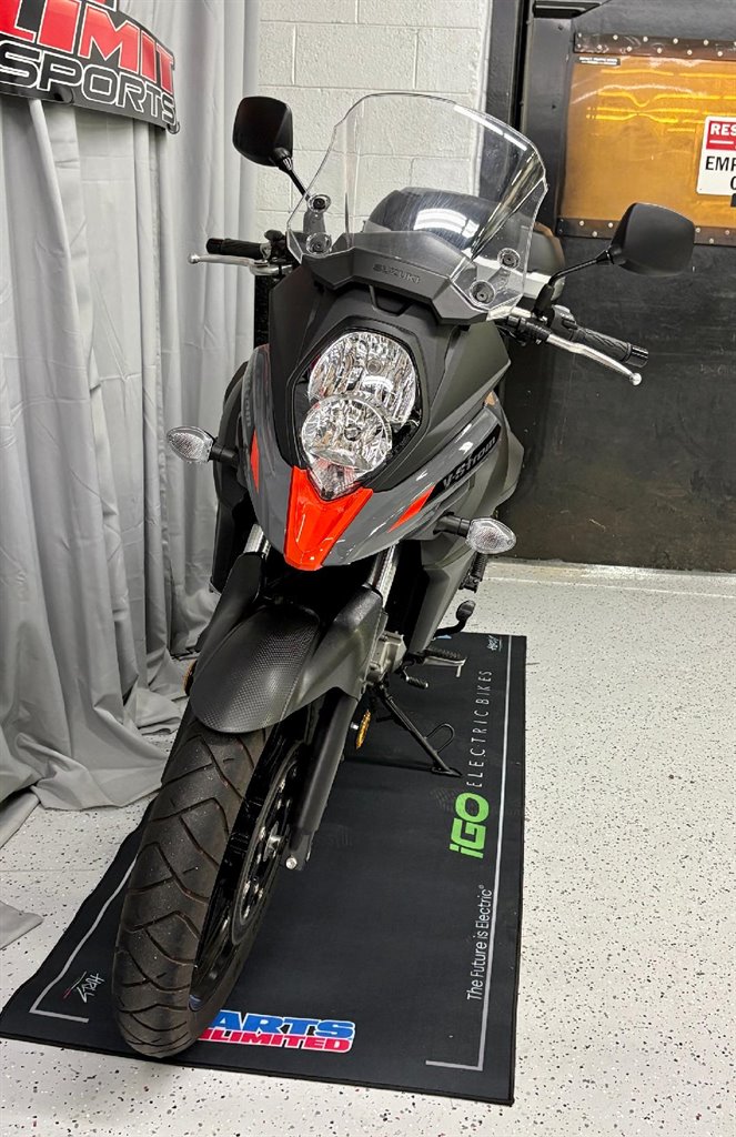 2024 Suzuki GSX-R750 - $8,695