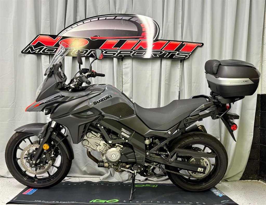 2024 Suzuki GSX-R750 - $8,695