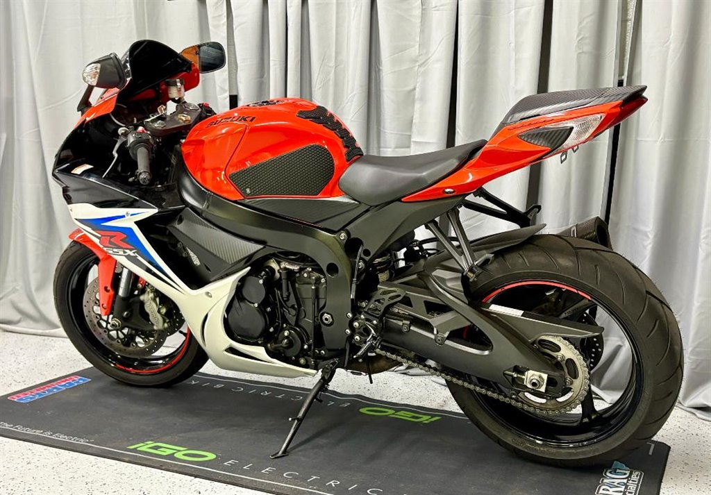 2020 Suzuki Gsx-r600 - $9,299