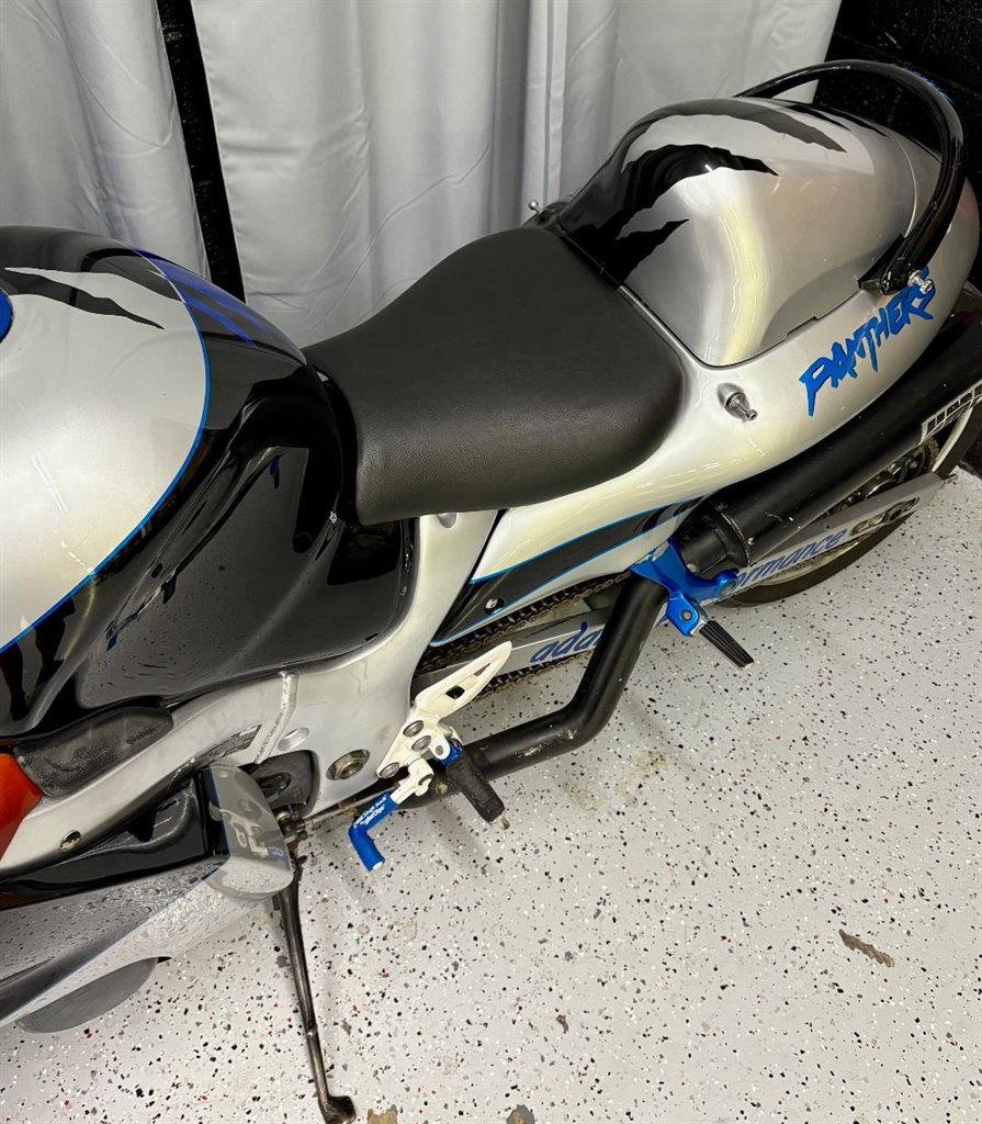 2002 Suzuki GSX-R600 - $8,495
