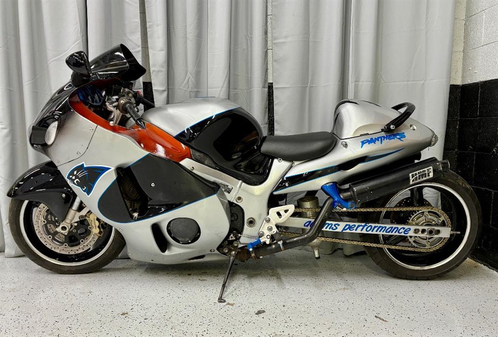2002 Suzuki GSX-R600 - $8,495