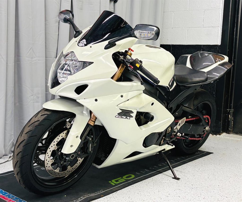 2006 Suzuki Gsx-r1000 - $7,999