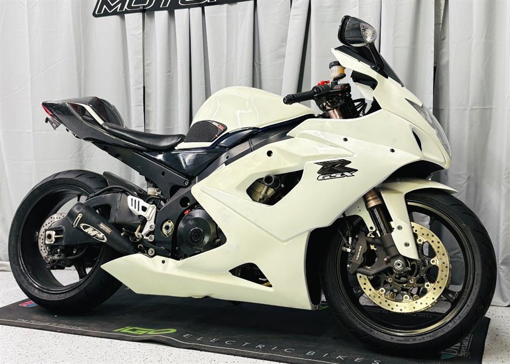2006 Suzuki Gsx-r1000 - $7,999