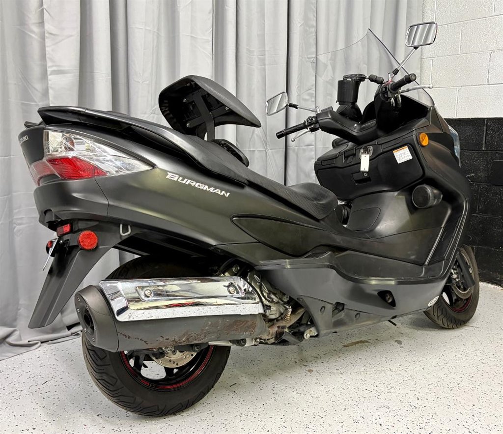 2015 Suzuki Burgman 400 - $2,999