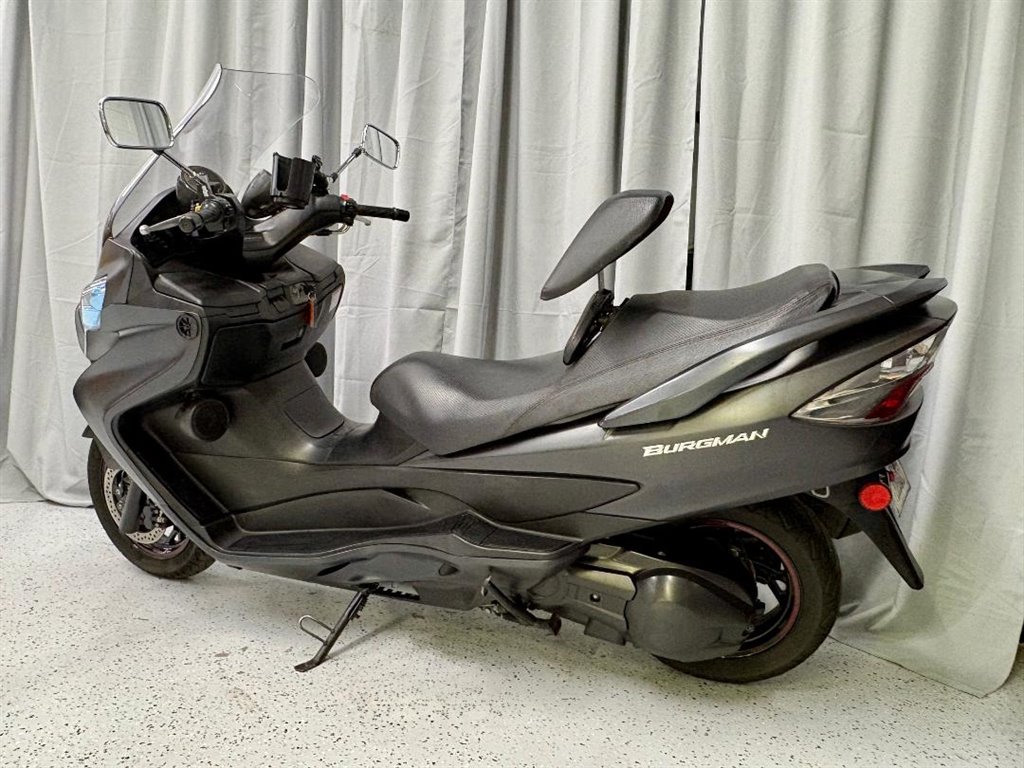 2015 Suzuki Burgman 400 - $2,999