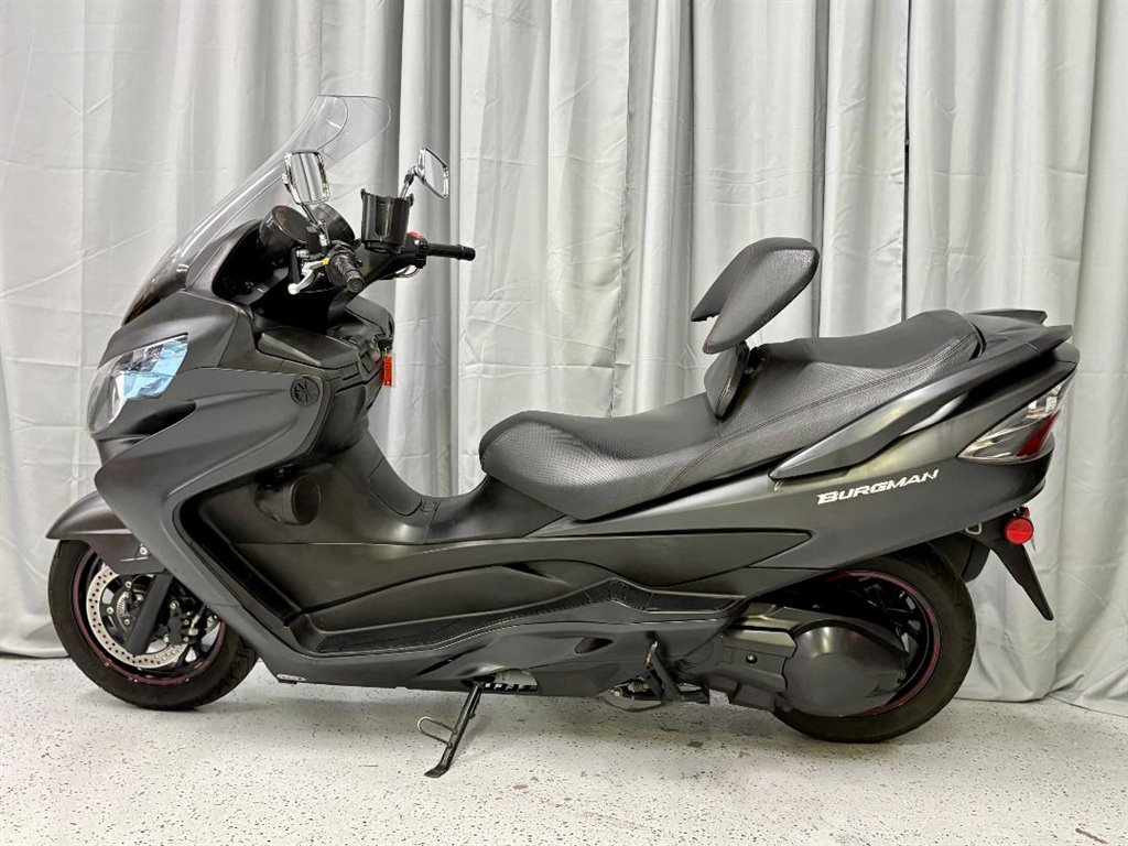 2015 Suzuki Burgman 400 - $2,999