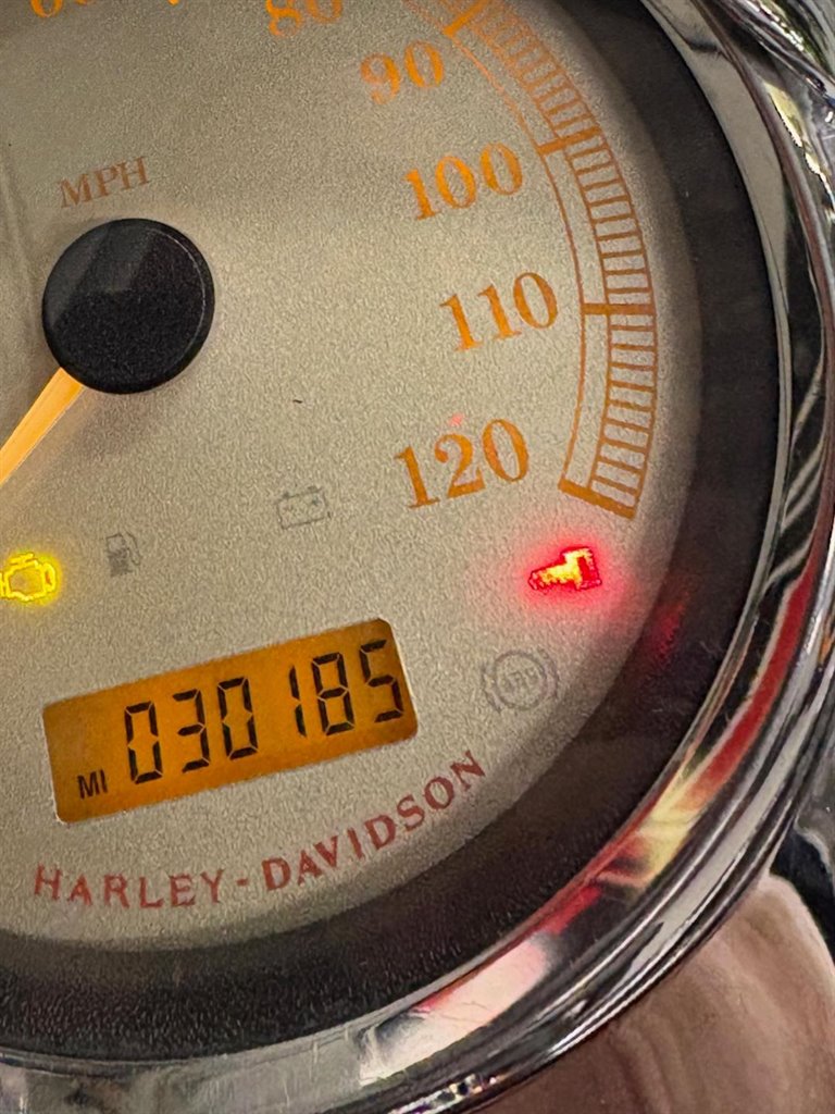 2011 Harley-davidson Dyna Super Glide Custom - $7,999