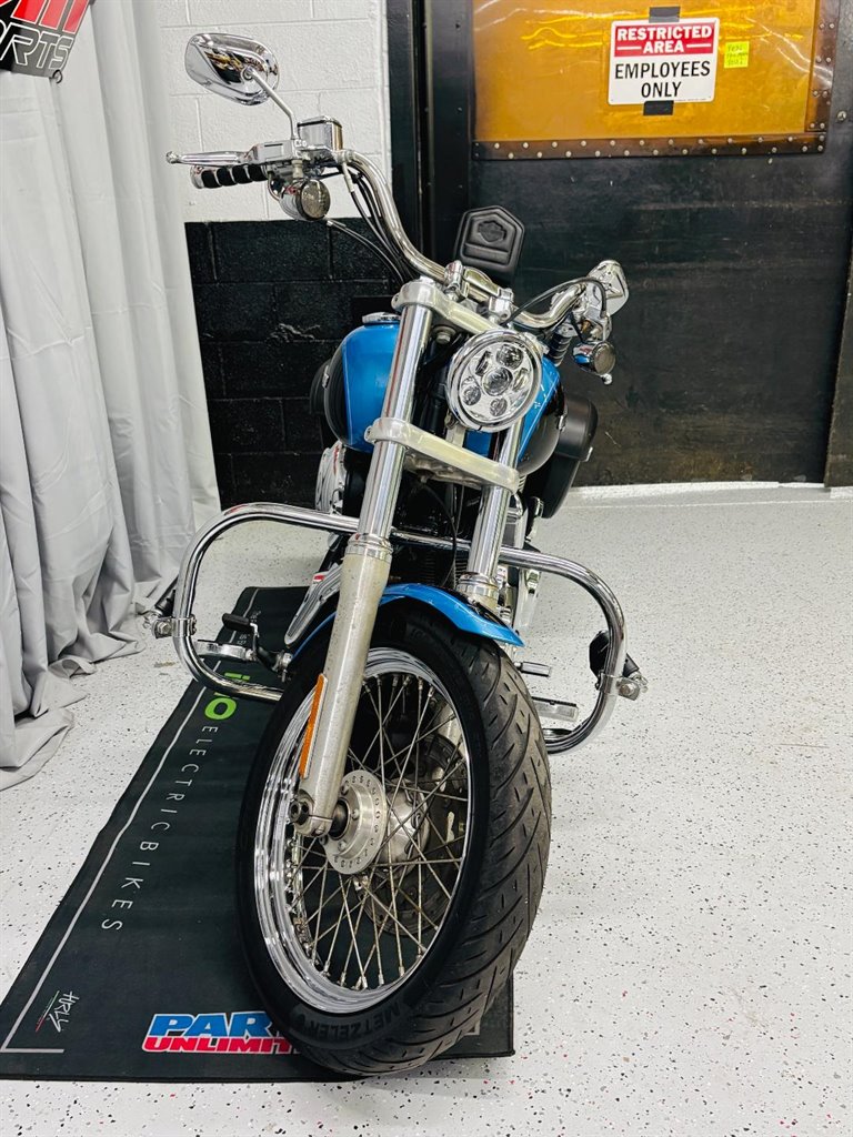 2011 Harley-davidson Dyna Super Glide Custom - $7,999