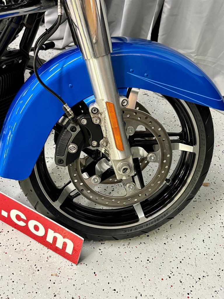2018 Harley-Davidson FLHX Street Glide - $14,999