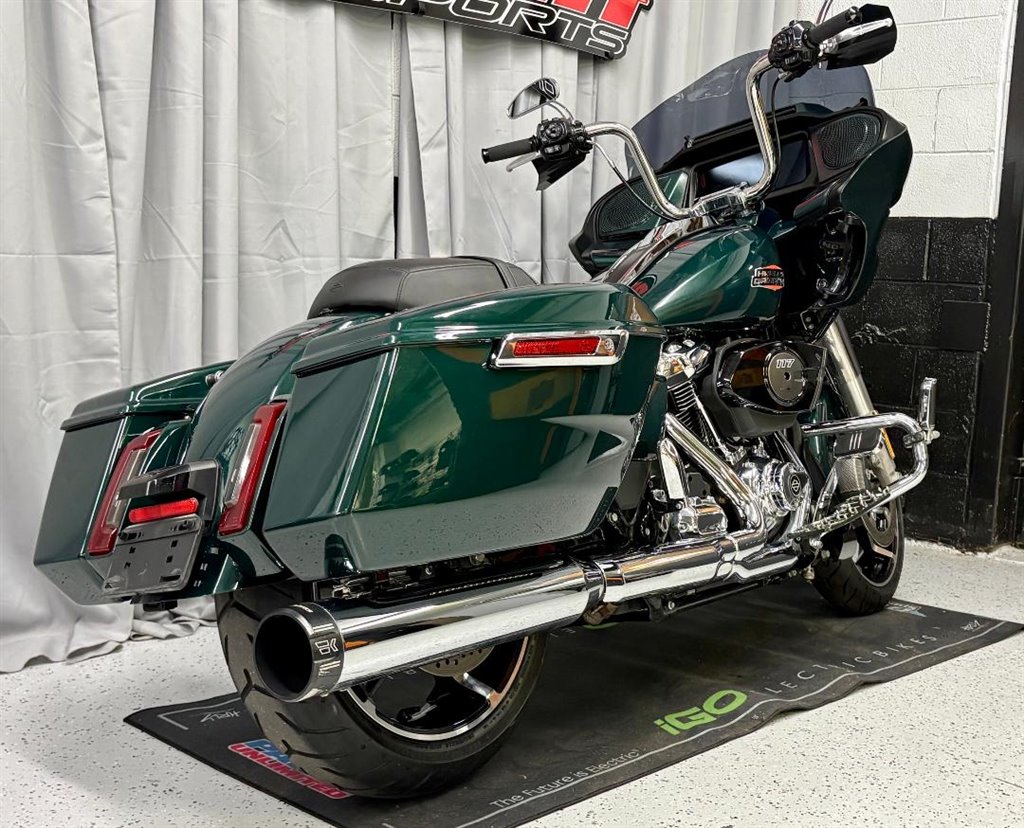 2024 Harley-davidson Road Glide - $21,999