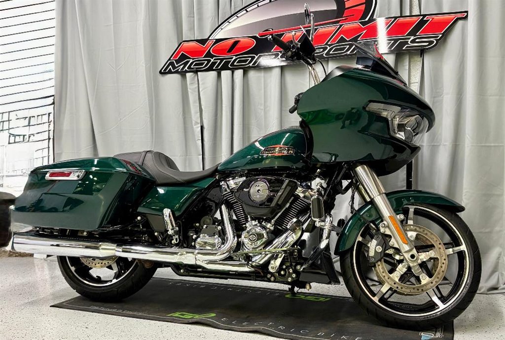2024 Harley-davidson Road Glide - $21,999