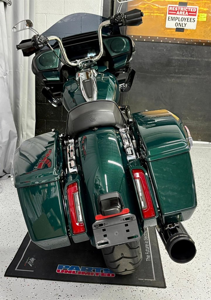2024 Harley-davidson Road Glide - $21,999