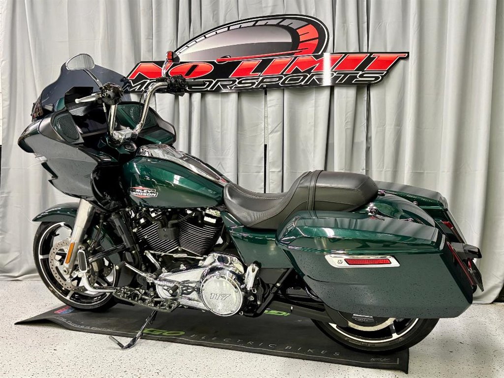 2024 Harley-davidson Road Glide - $21,999