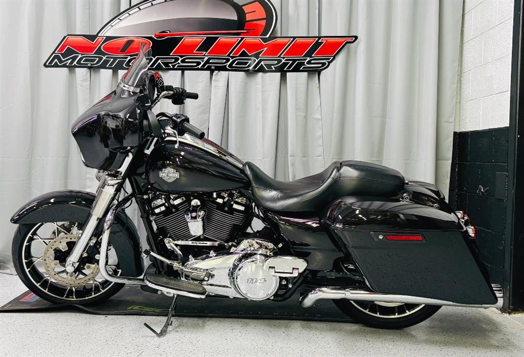 2021 Harley-davidson Street Glide Special - $21,999