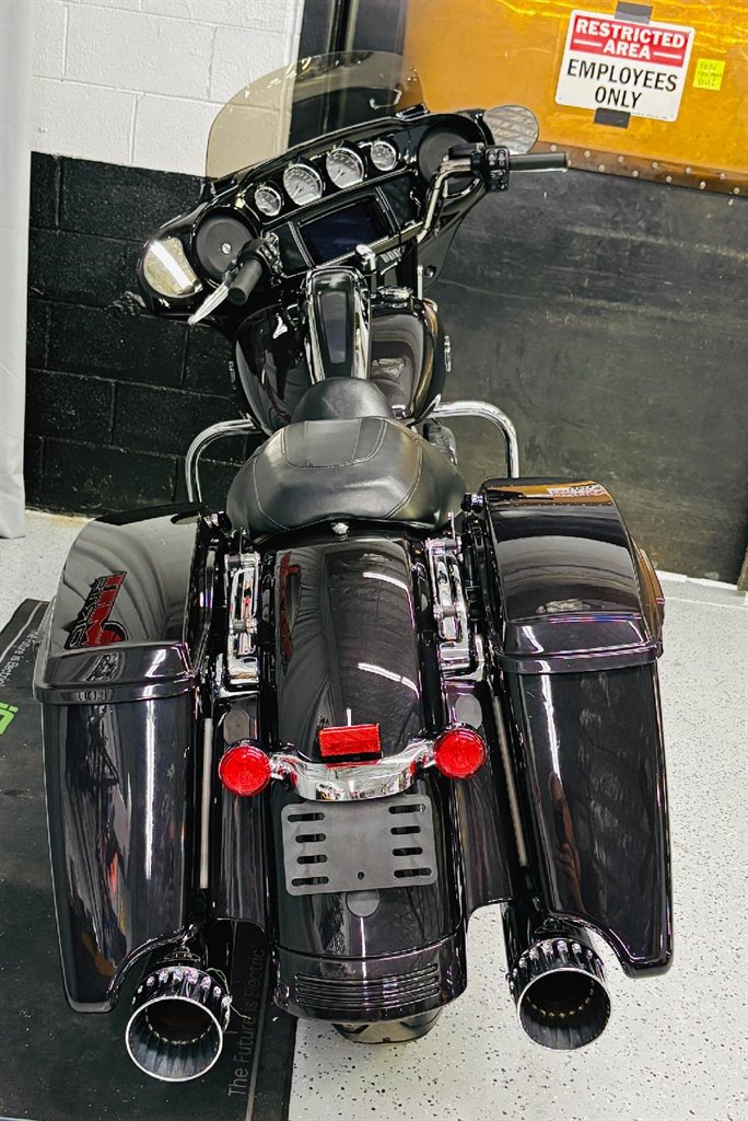 2021 Harley-davidson Street Glide Special - $21,999