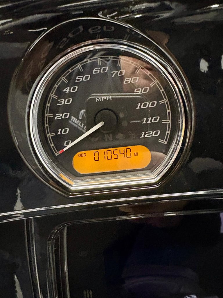 2021 Harley-davidson Street Glide Special - $21,999