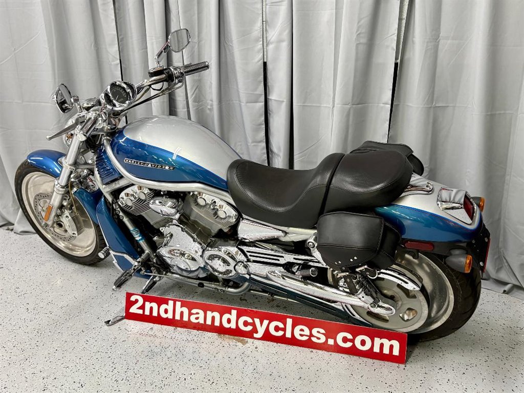 2006 Harley-Davidson FLSTCI Heritage Softail Classic - $5,795