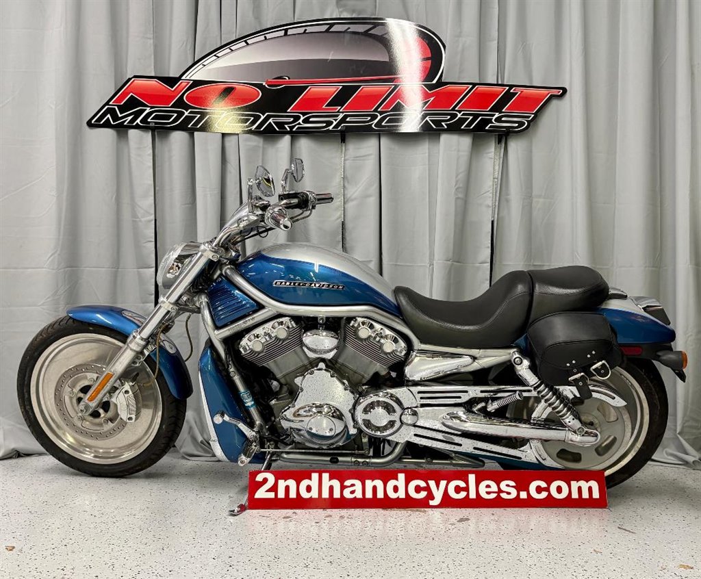 2006 Harley-Davidson FLSTCI Heritage Softail Classic - $5,795