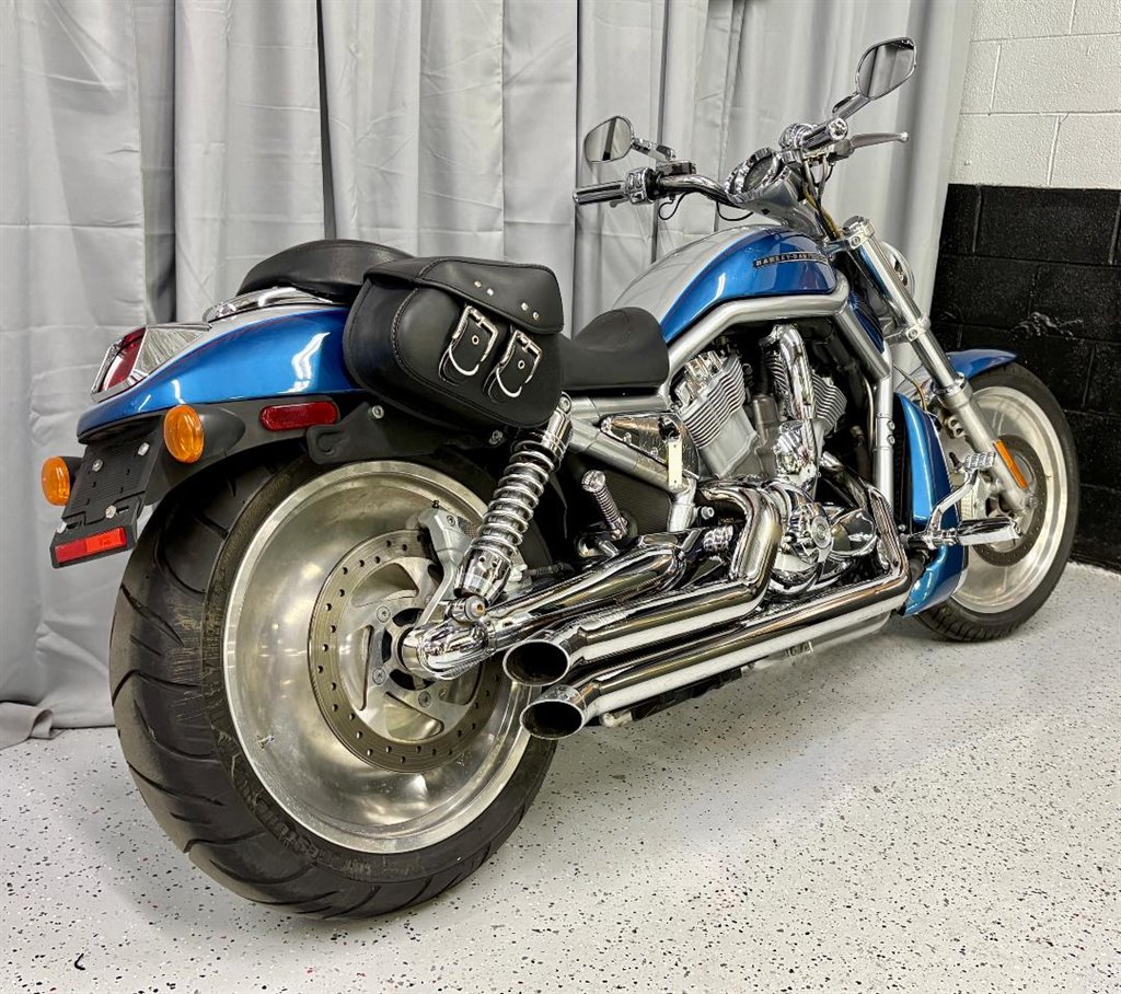 2006 Harley-Davidson FLSTCI Heritage Softail Classic - $5,795