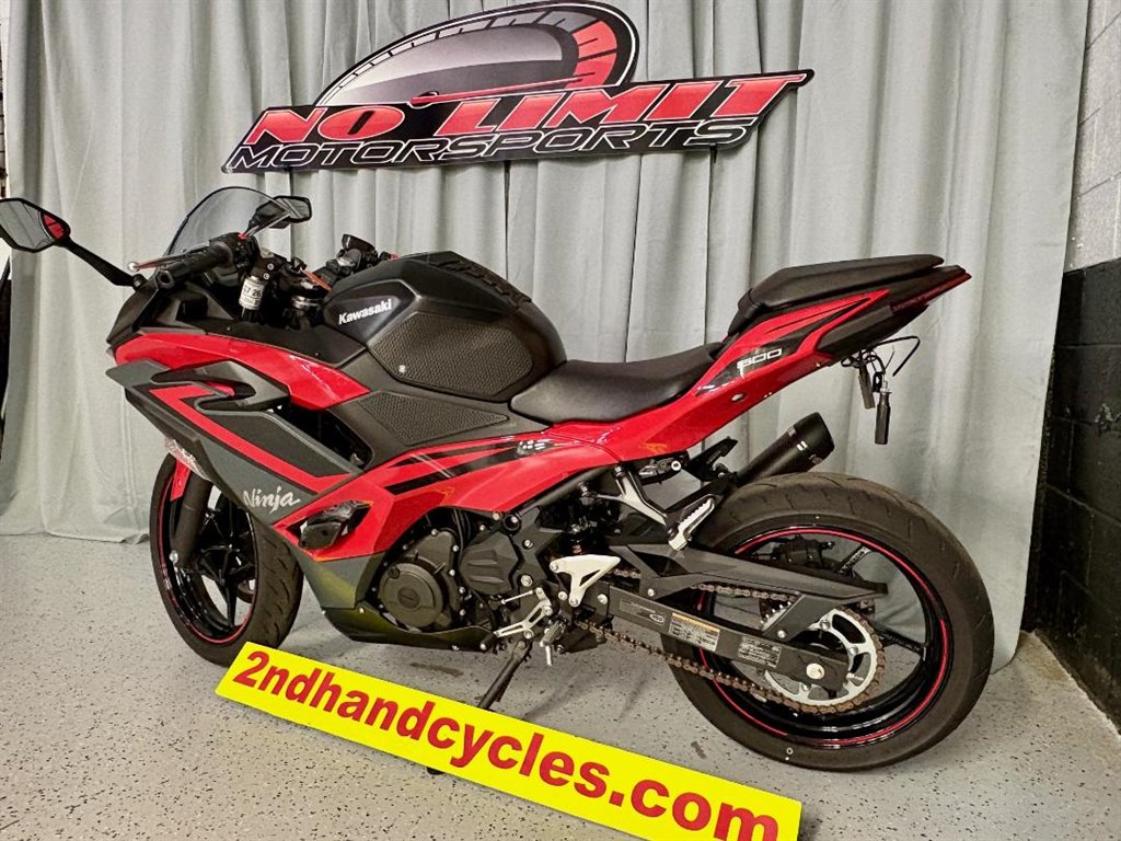2025 Kawasaki Ninja 500 - $6,399