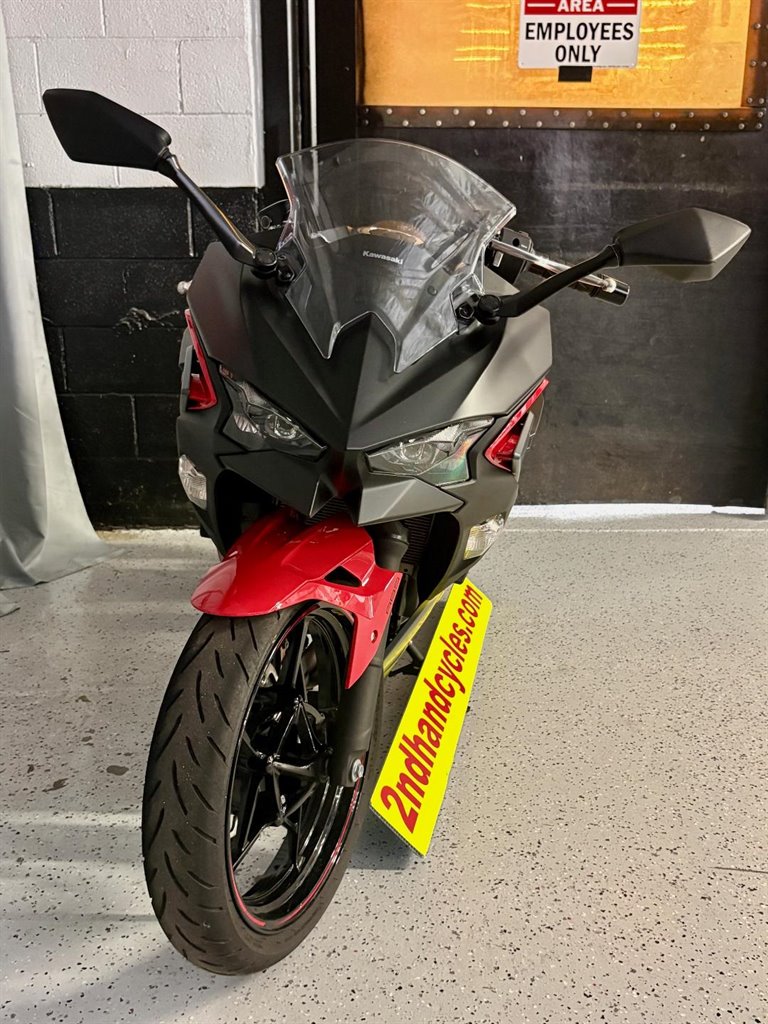2025 Kawasaki Ninja 500 - $6,399
