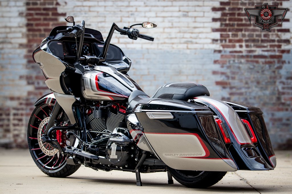 2025 Harley-davidson Road Glide - $80,498