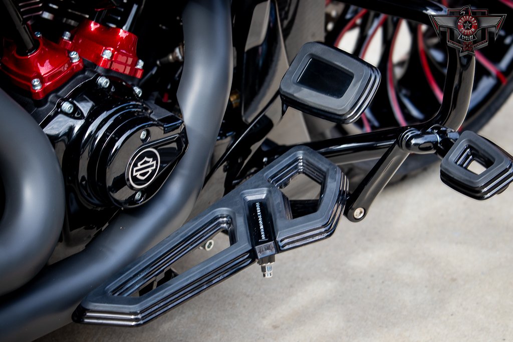 2025 Harley-davidson Road Glide - $80,498