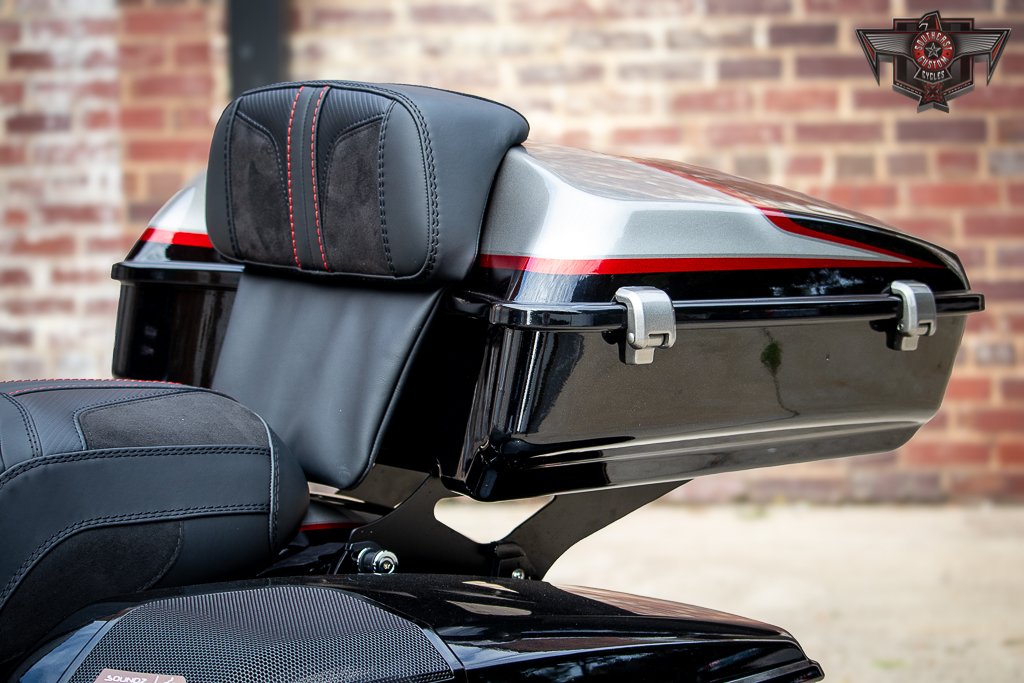 2025 Harley-davidson Road Glide - $80,498