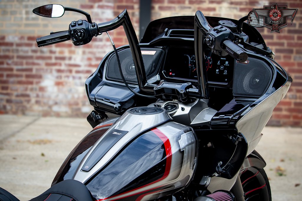 2025 Harley-davidson Road Glide - $80,498