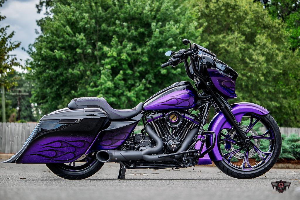 2024 Harley-Davidson FLHX Street Glide - $77,320