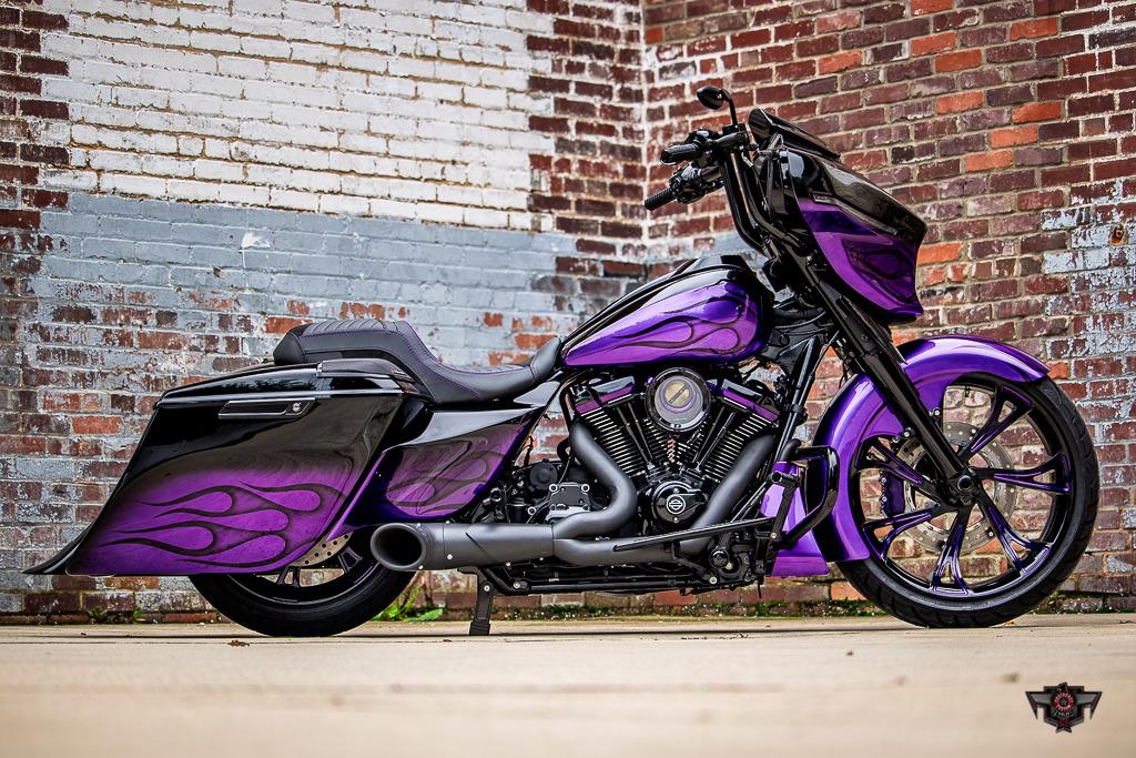 2024 Harley-Davidson FLHX Street Glide - $77,320