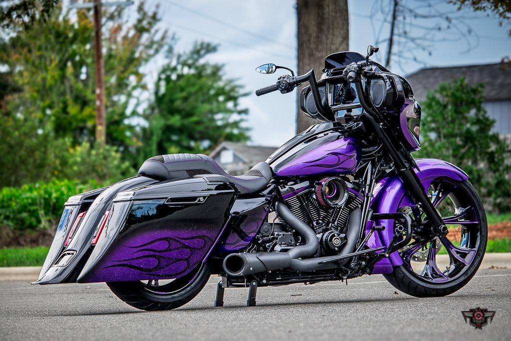 2024 Harley-Davidson FLHX Street Glide - $77,320