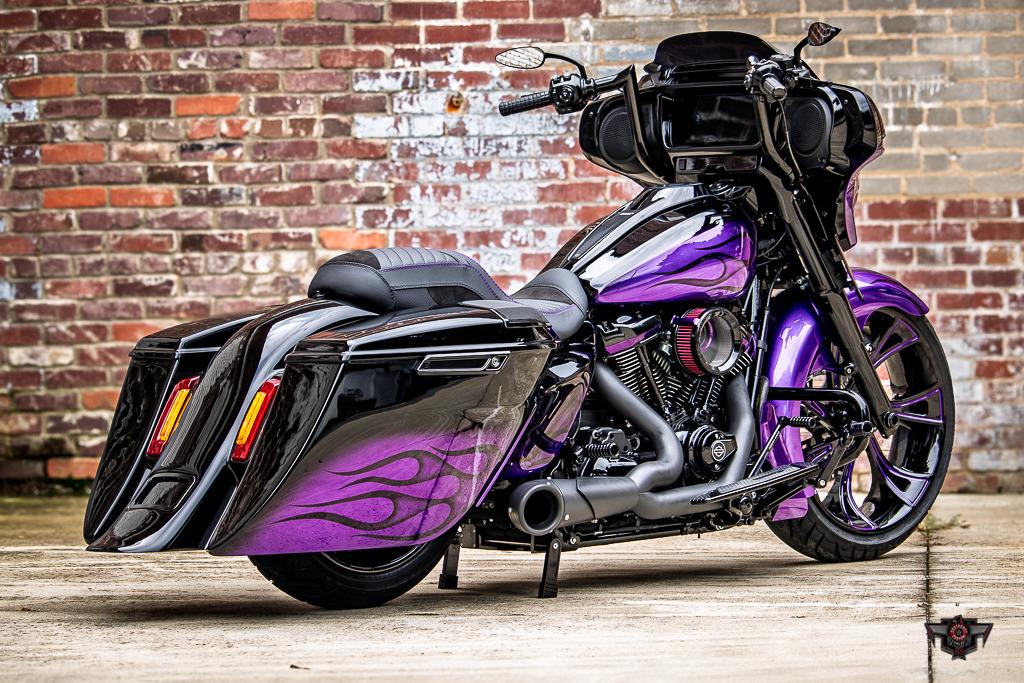 2024 Harley-Davidson FLHX Street Glide - $77,320
