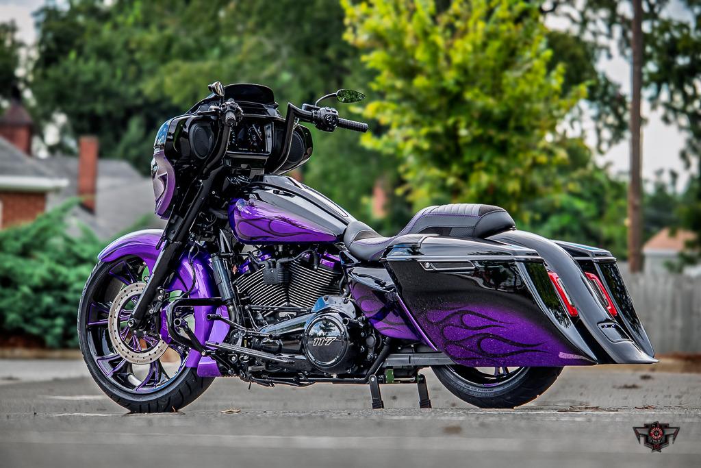 2024 Harley-Davidson FLHX Street Glide - $77,320