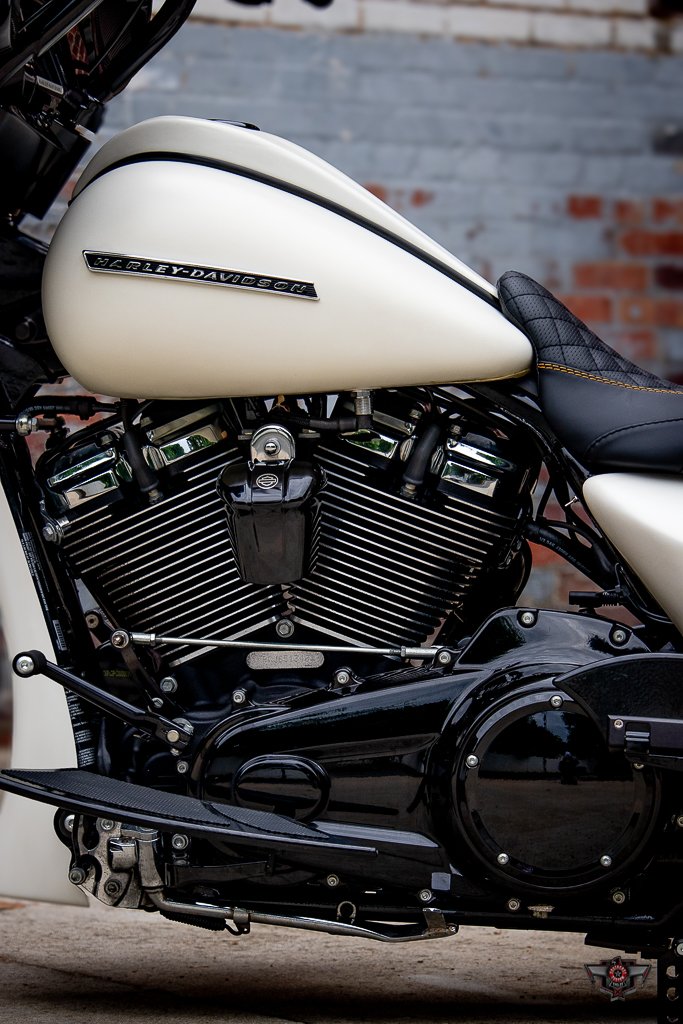 2018 Harley-davidson Street Glide Special - $33,777