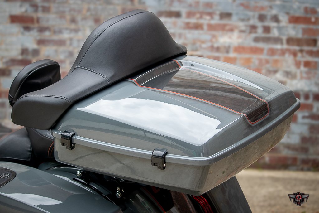 2018 Harley-davidson Cvo Street Glide - $35,995