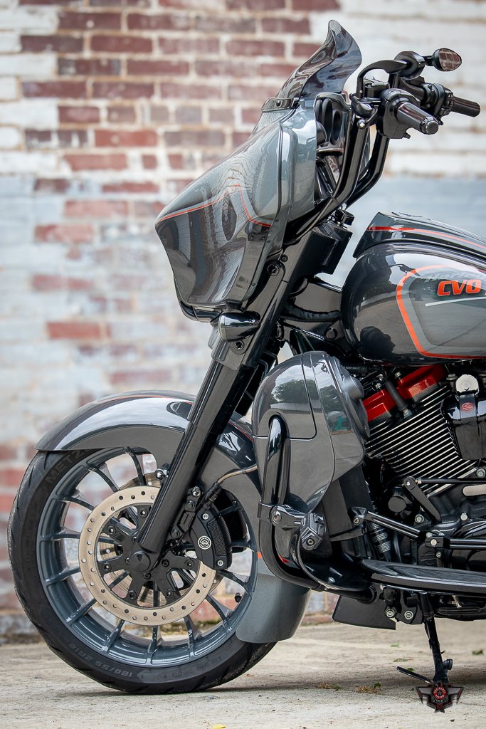 2018 Harley-davidson Cvo Street Glide - $35,995
