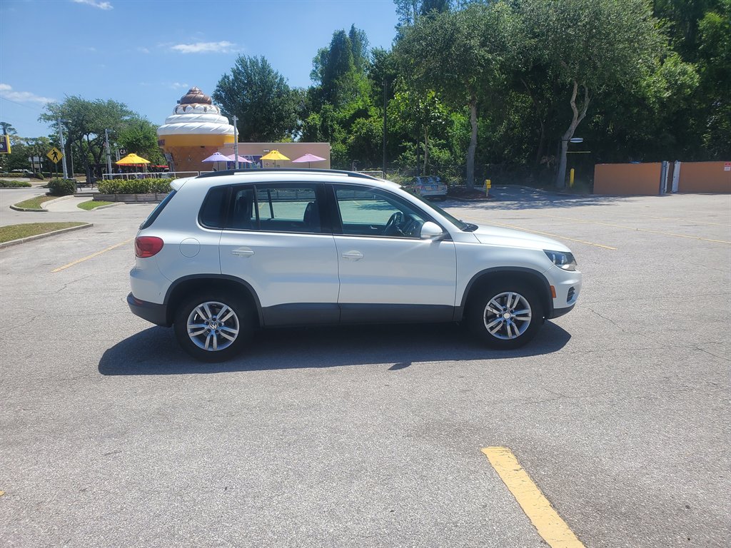 2016 Volkswagen Tiguan - $7,500