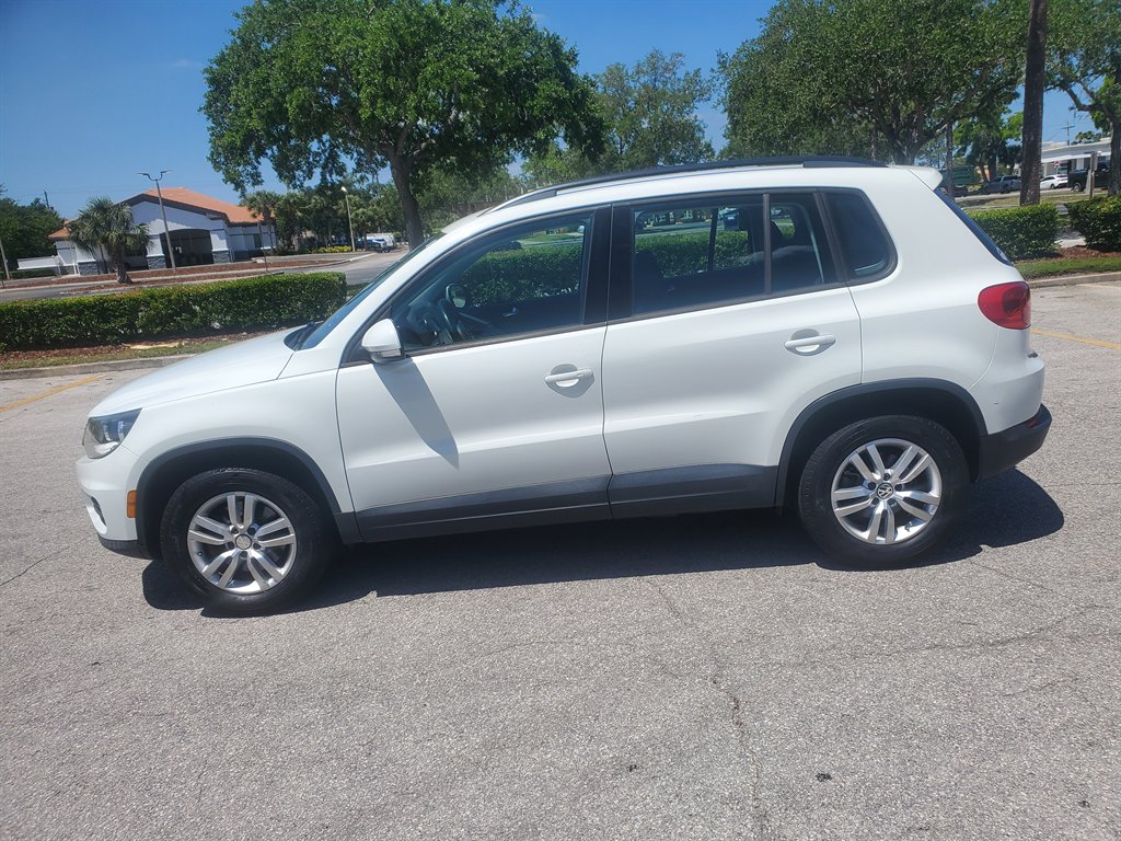 2016 Volkswagen Tiguan - $7,500