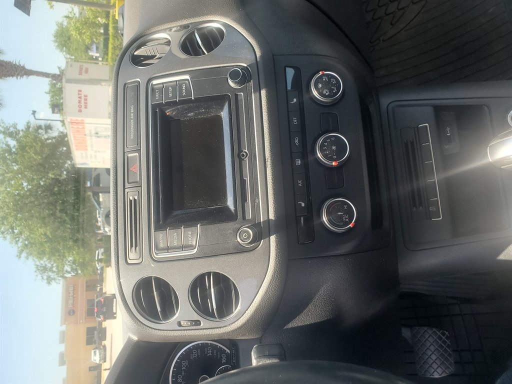 2016 Volkswagen Tiguan - $7,500