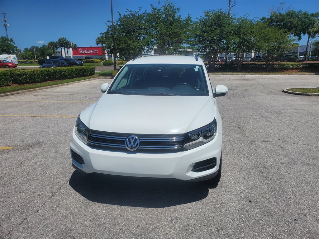 2016 Volkswagen Tiguan - $7,500