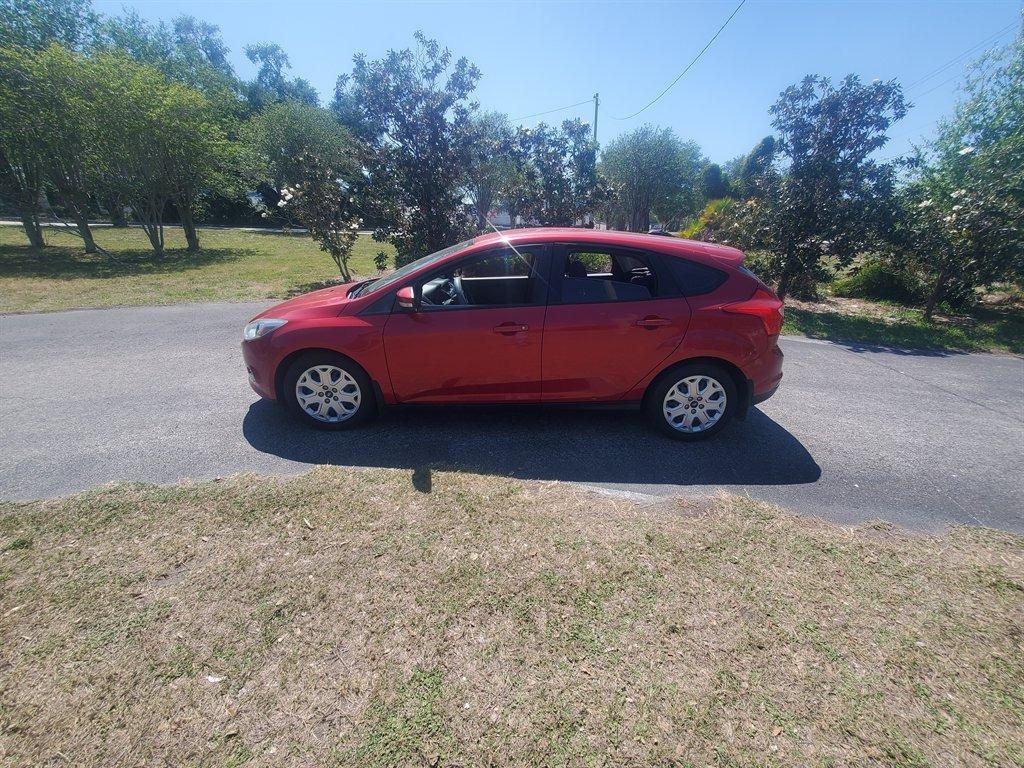 2012 Ford Focus - $6,500