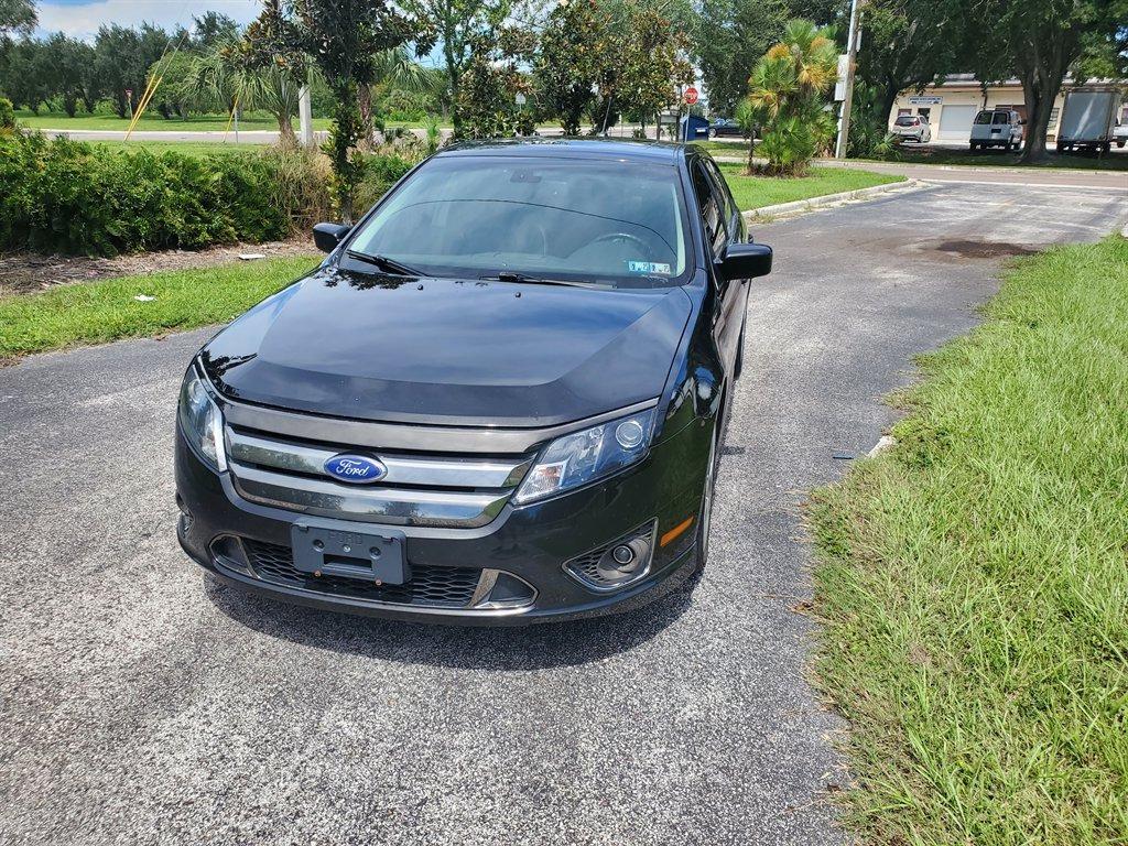 2012 Ford Fusion - $5,995