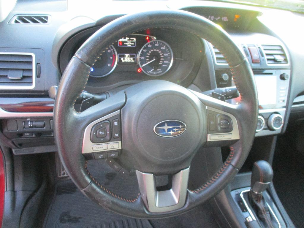2016 Subaru Crosstrek Limited photo