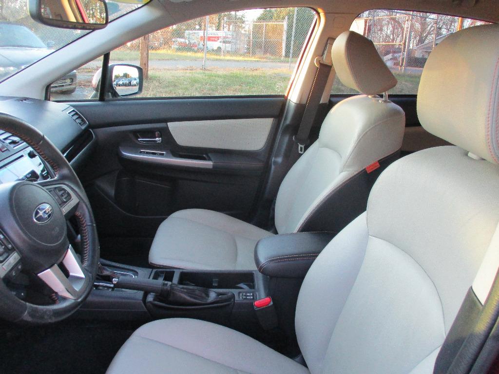 2016 Subaru Crosstrek Limited photo