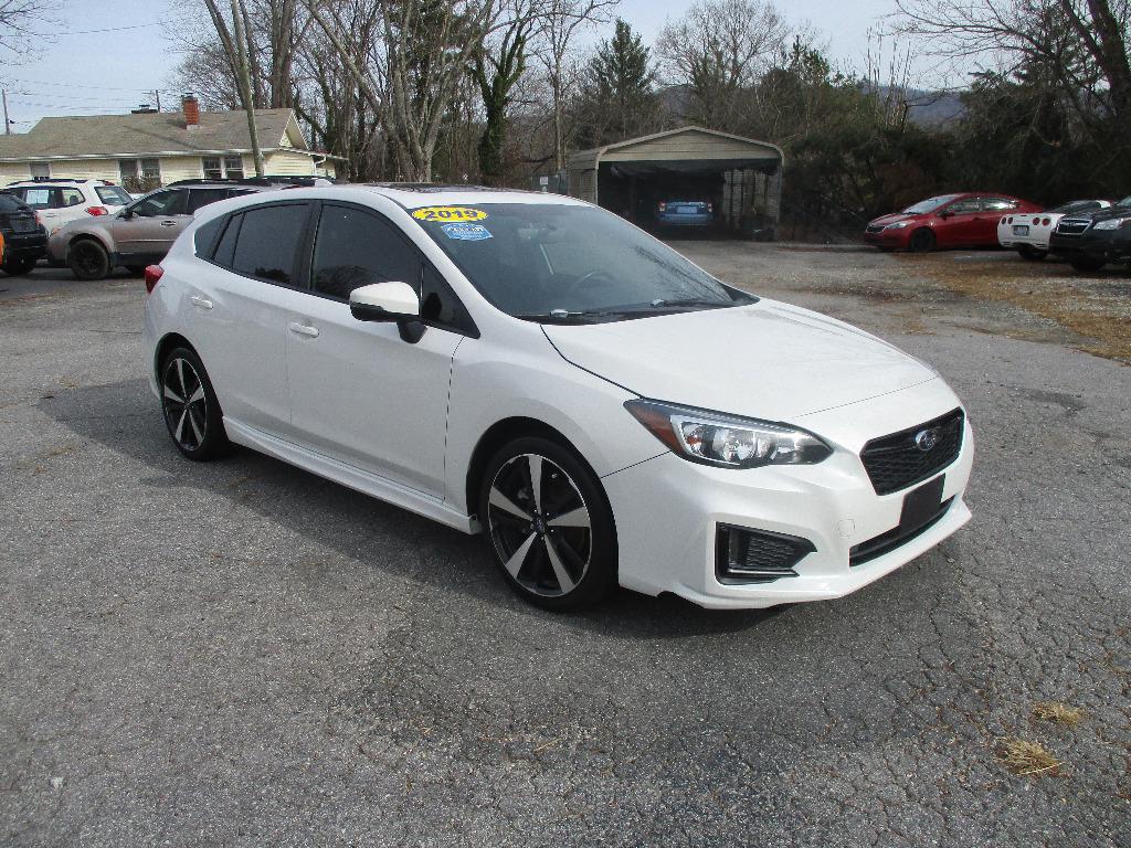 2019 Subaru Impreza Sport photo
